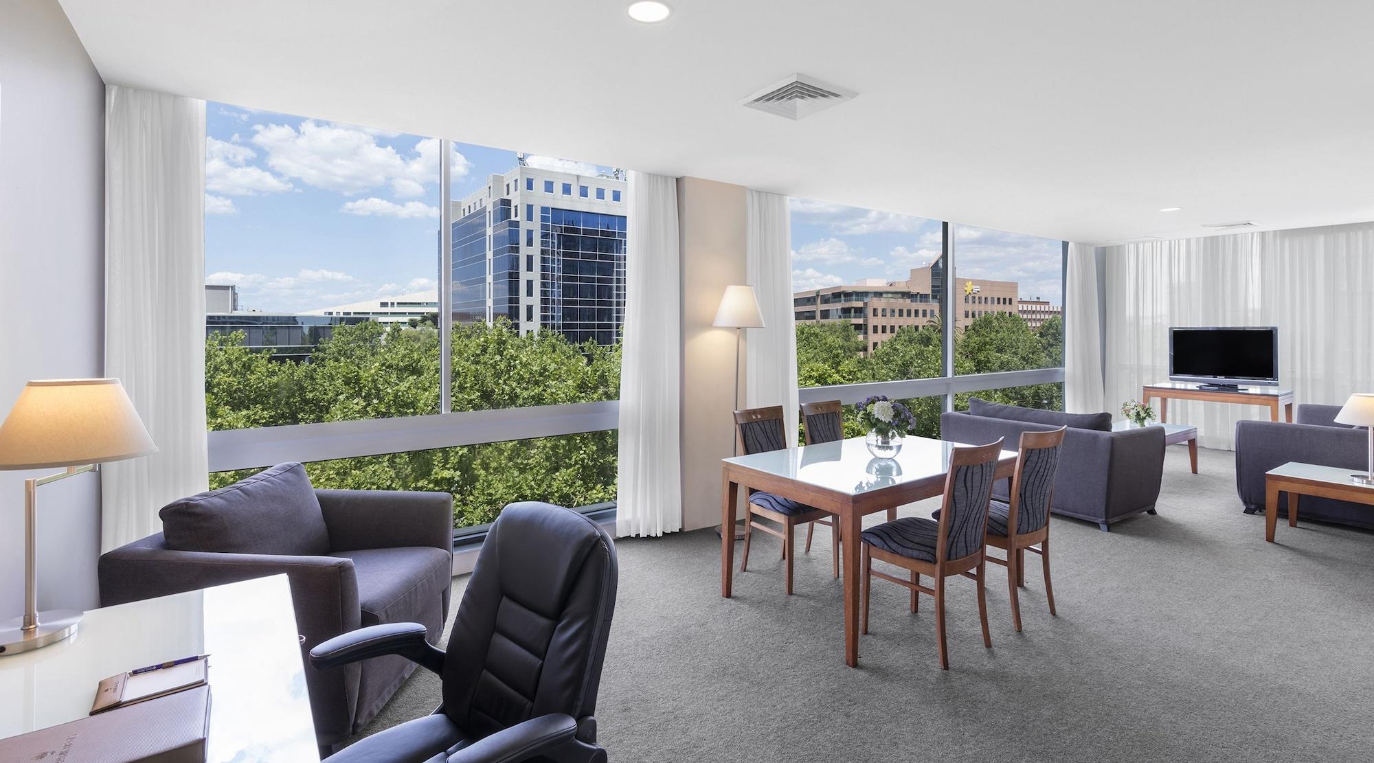 Park Regis Griffin Suites Melbourne Exteriör bild
